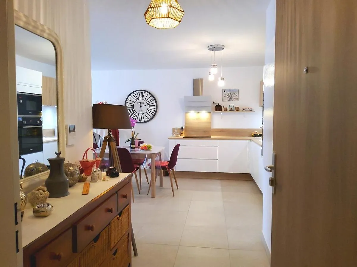 Seduisant 68M2 - 200 M De La Mer - Centre Saint-Raphael  Apartment Saint-Raphael (Var)