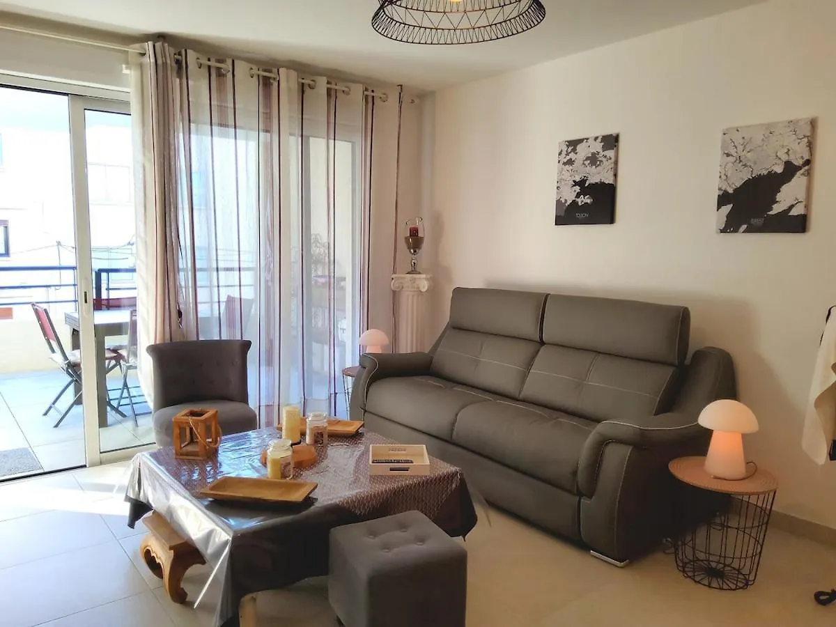 Seduisant 68M2 - 200 M De La Mer - Centre Saint-Raphael