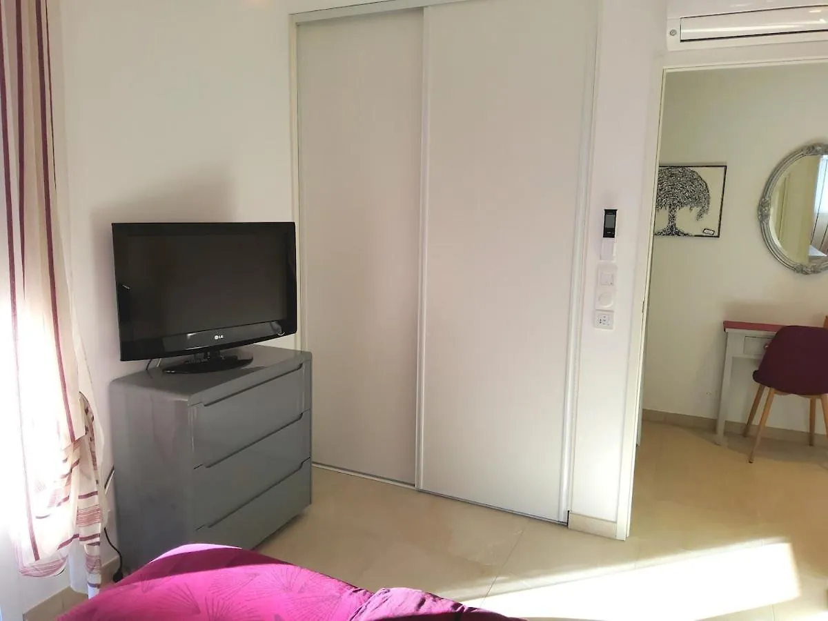 Seduisant 68M2 - 200 M De La Mer - Centre Saint-Raphael  Apartment Saint-Raphael (Var)