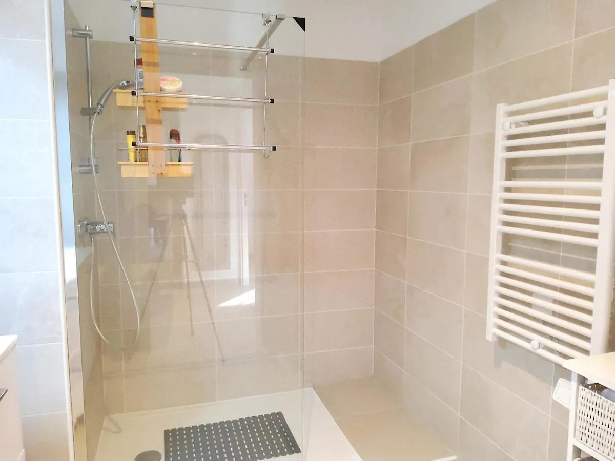 Apartment Seduisant 68M2 - 200 M De La Mer - Centre Saint-Raphael